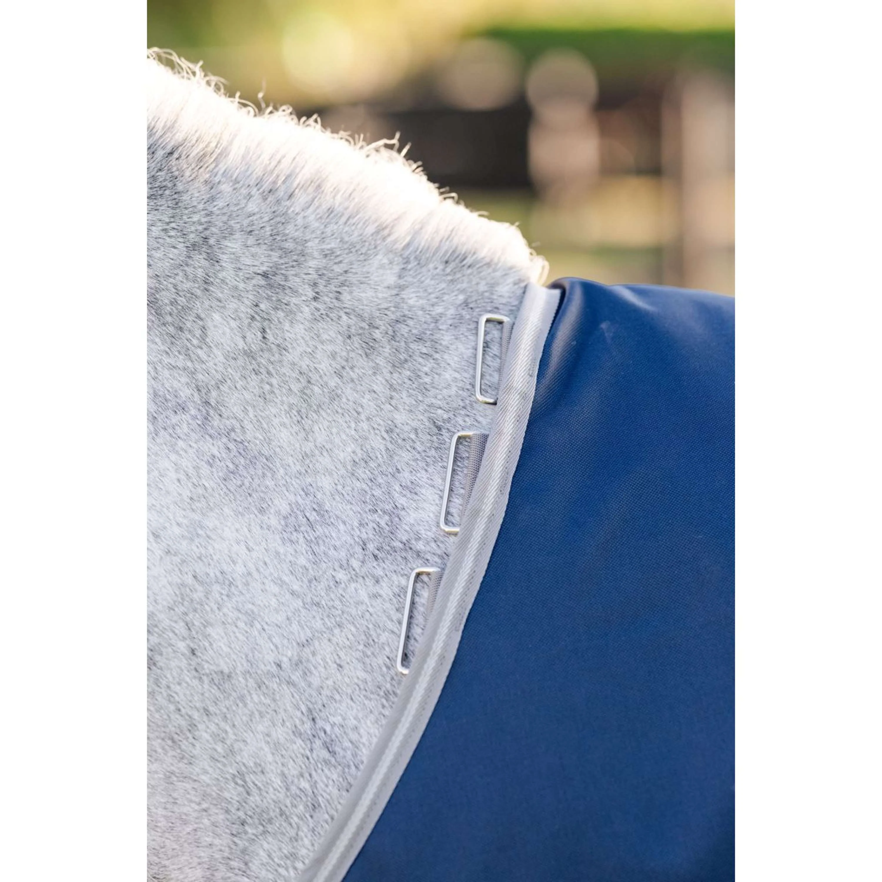 Amigo Chemise Turnout 1200D Pony 50g Marine/Gris Titane/Argent - Image 2