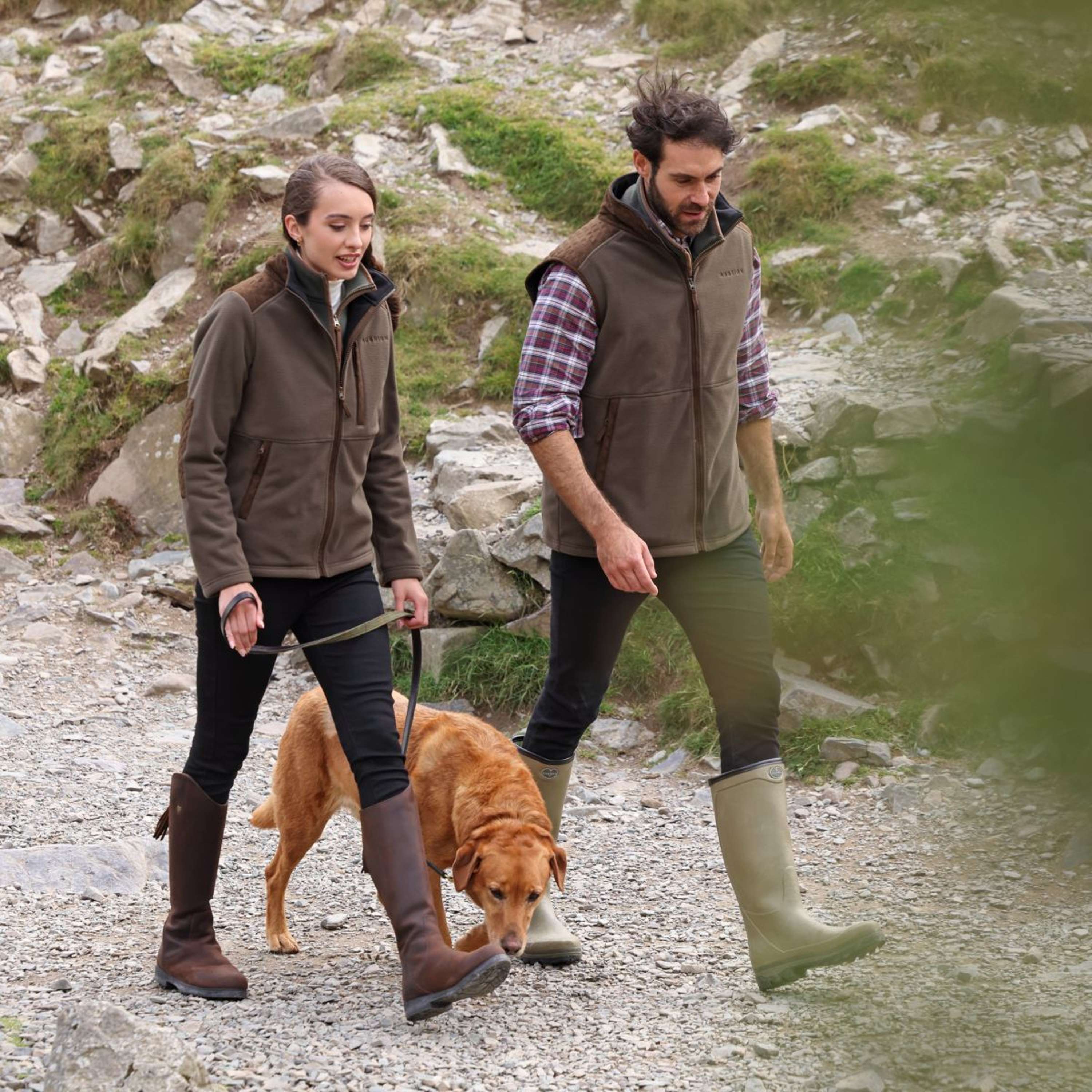 Aubrion by Shires Bodychauffant Heritage Fleece Olive foncé - Image 4