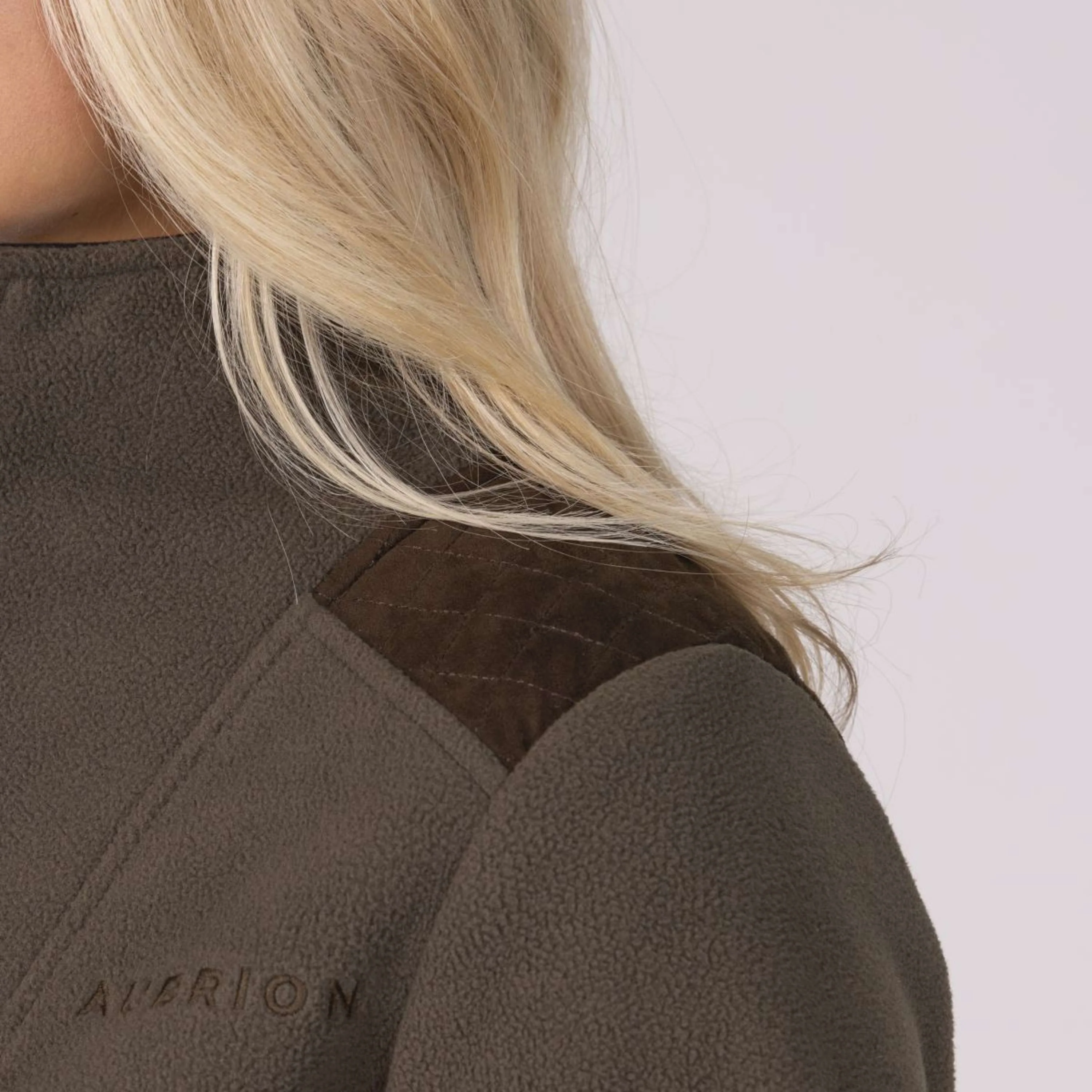Aubrion by Shires Pull Heritage Fleece Olive foncé - Image 42
