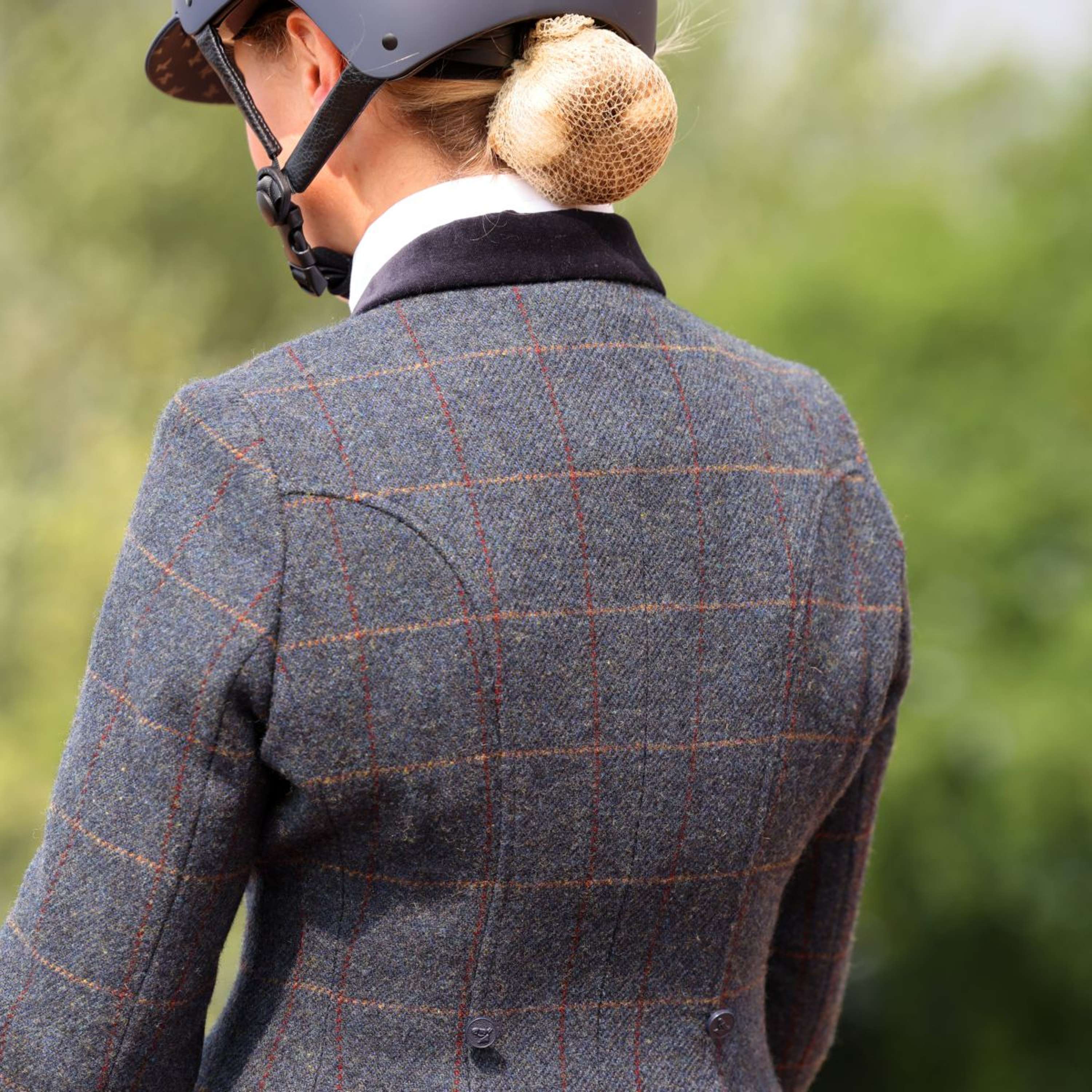 Aubrion by Shires Veste de Concours Saratoga Juniper Navy Check - Image 3
