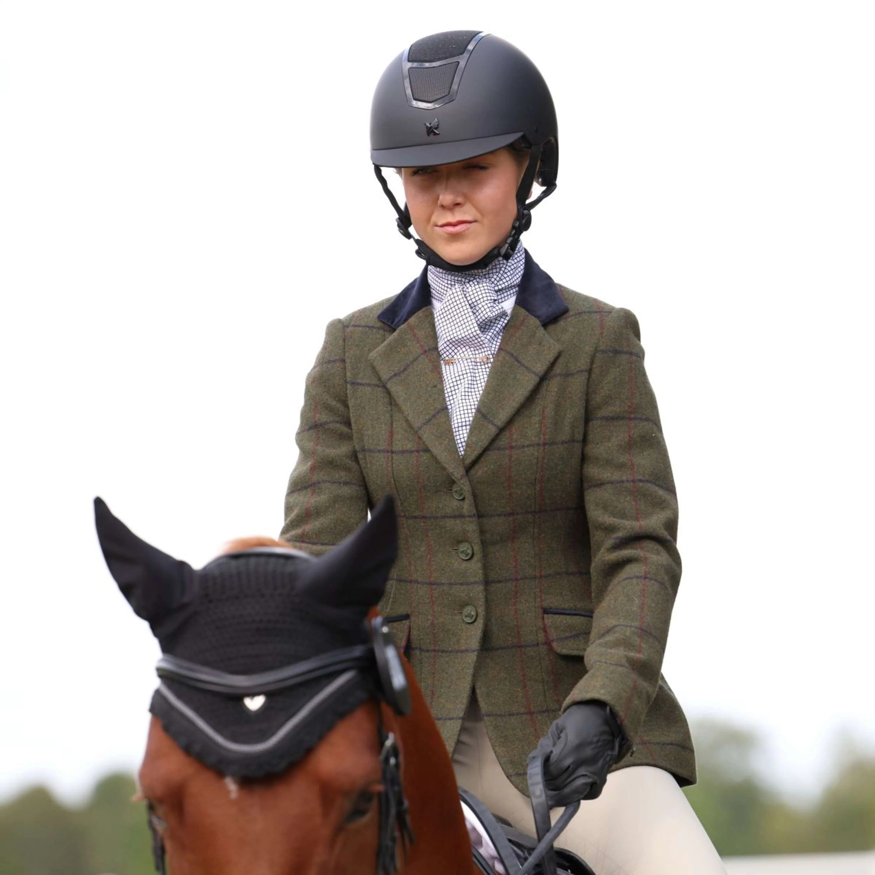 Aubrion by Shires Veste de Concours Saratoga Spruce Vert Check - Image 8
