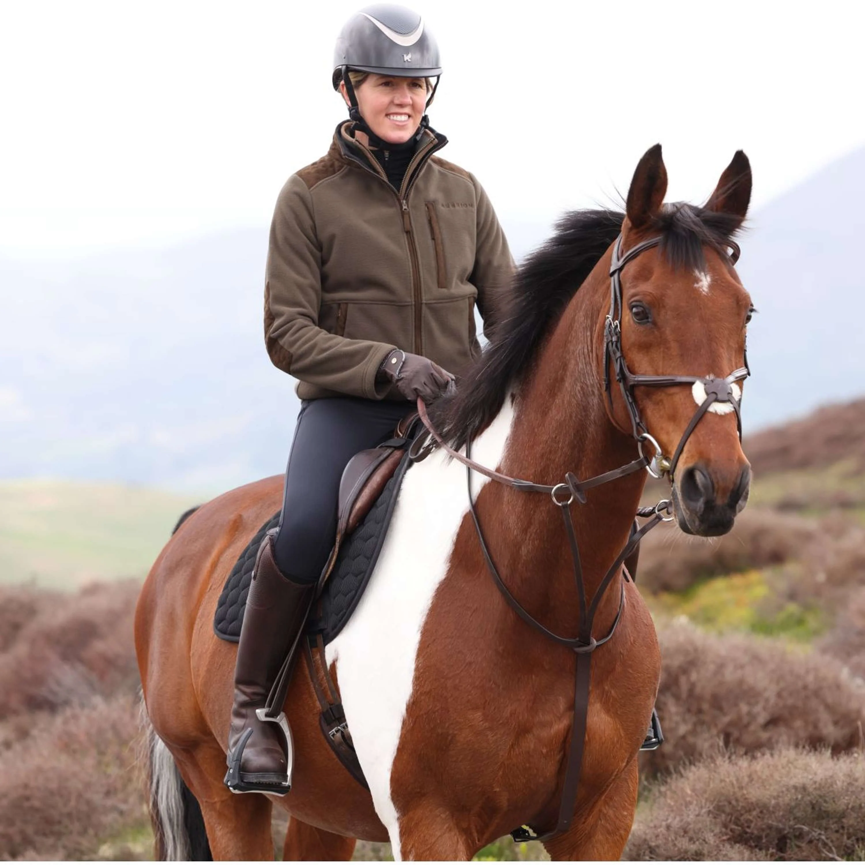Aubrion by Shires Veste Heritage Fleece Olive foncé - Image 12