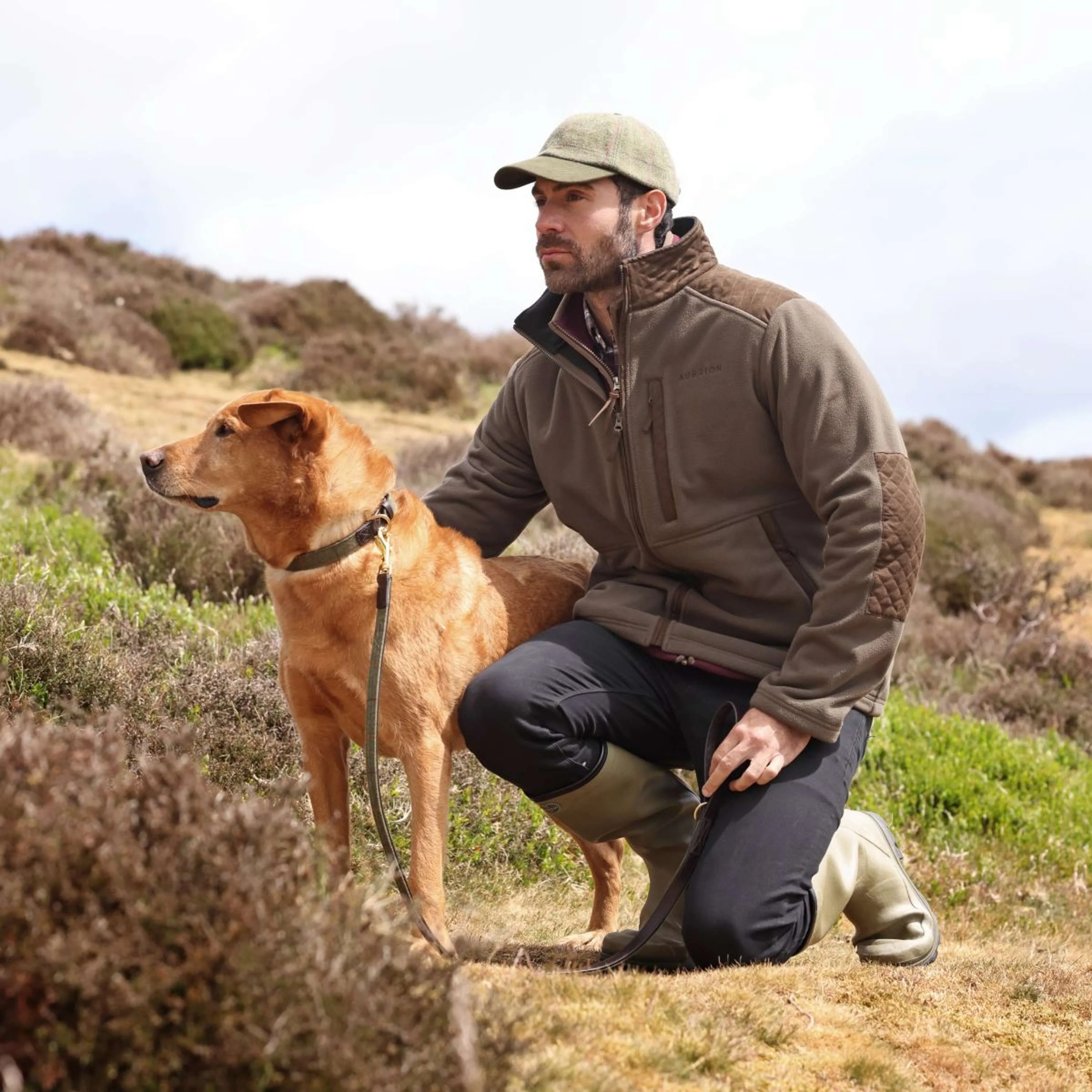 Aubrion by Shires Veste Heritage Fleece Olive foncé - Image 25
