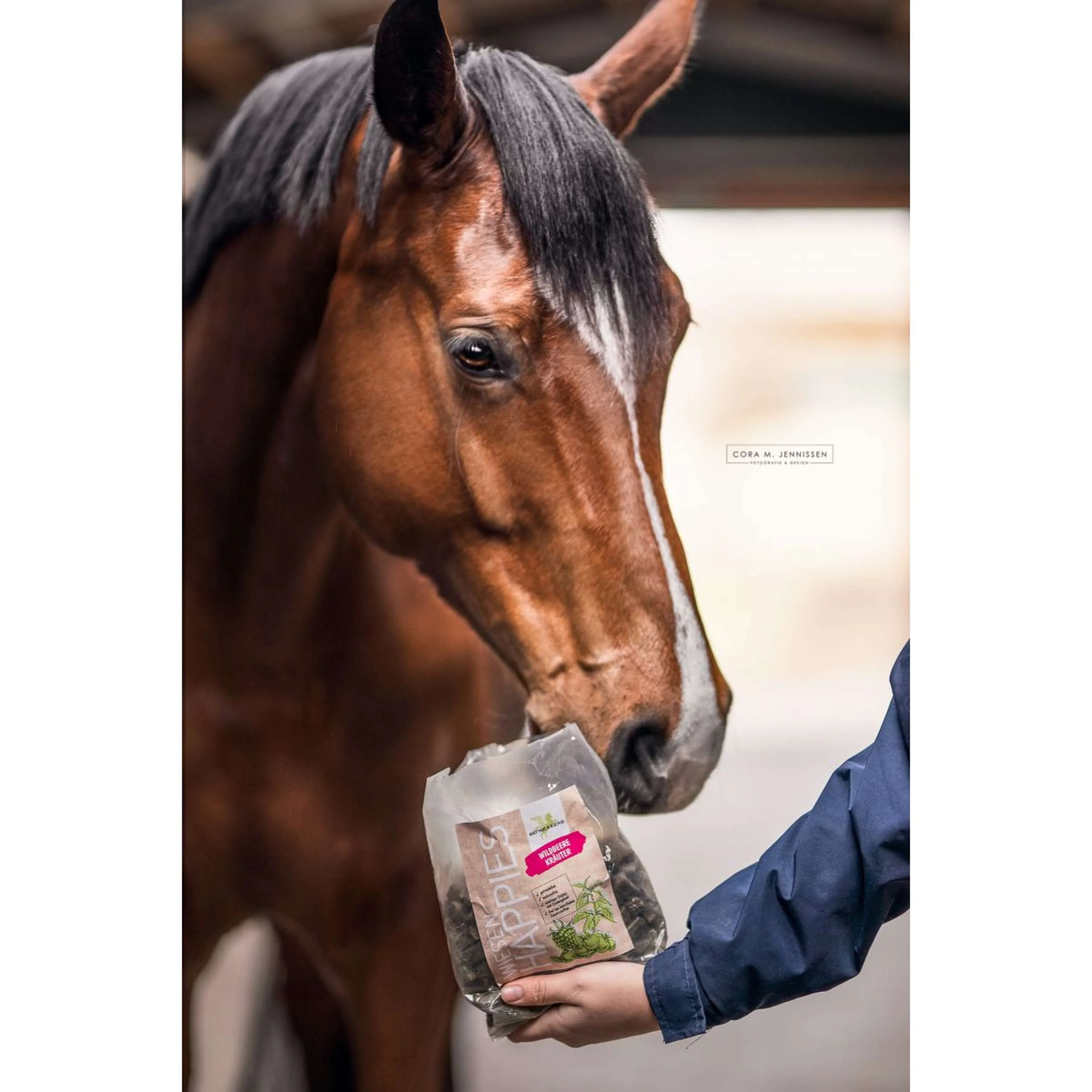 Bense & Eicke Friandises pour Cheval Wiesen Happies Baie Sauvage Herbes - Image 4