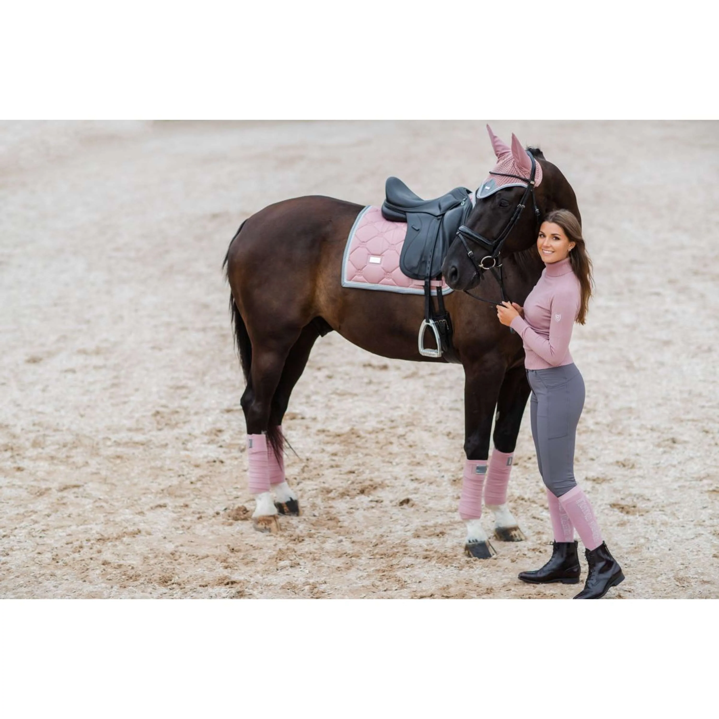 Equestrian Stockholm Bandages Rose - Image 3