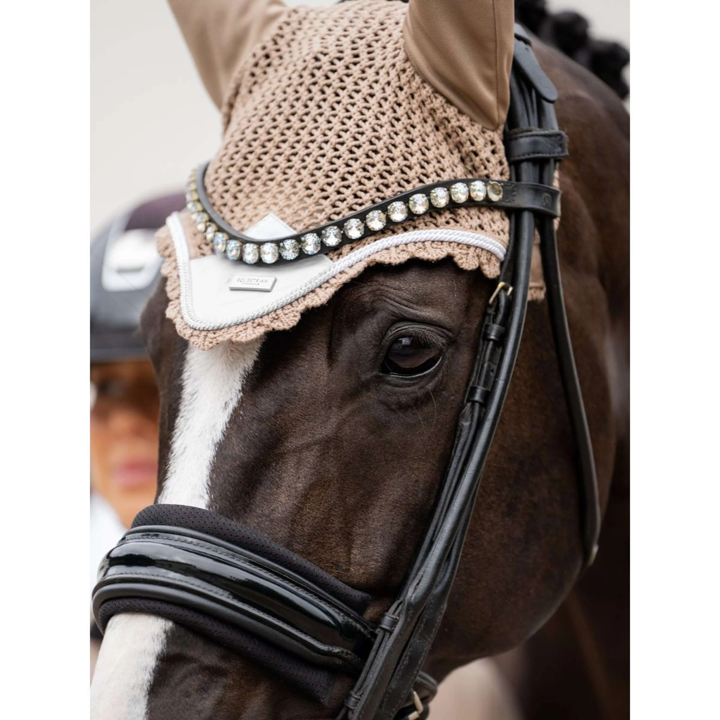 Equestrian Stockholm Bonnet Anti-Mouches Sable - Image 6