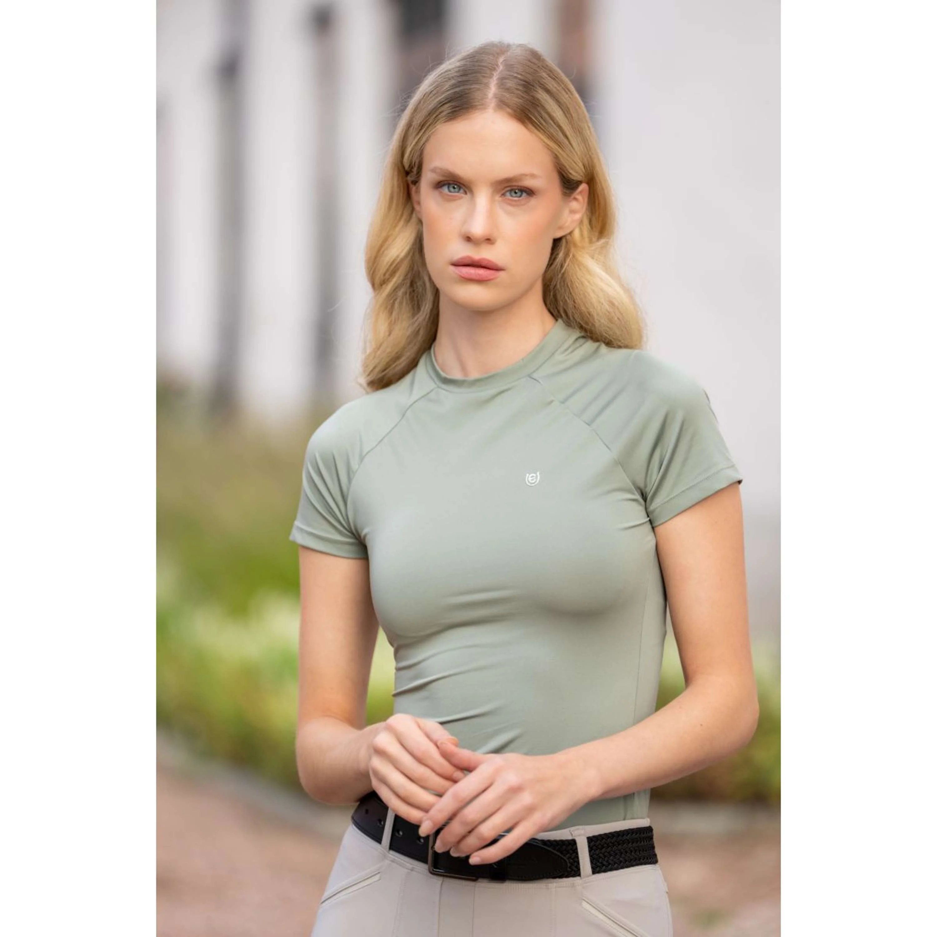 Equestrian Stockholm Chemise Dynamic Short Sleeve Pistachio White - Image 3