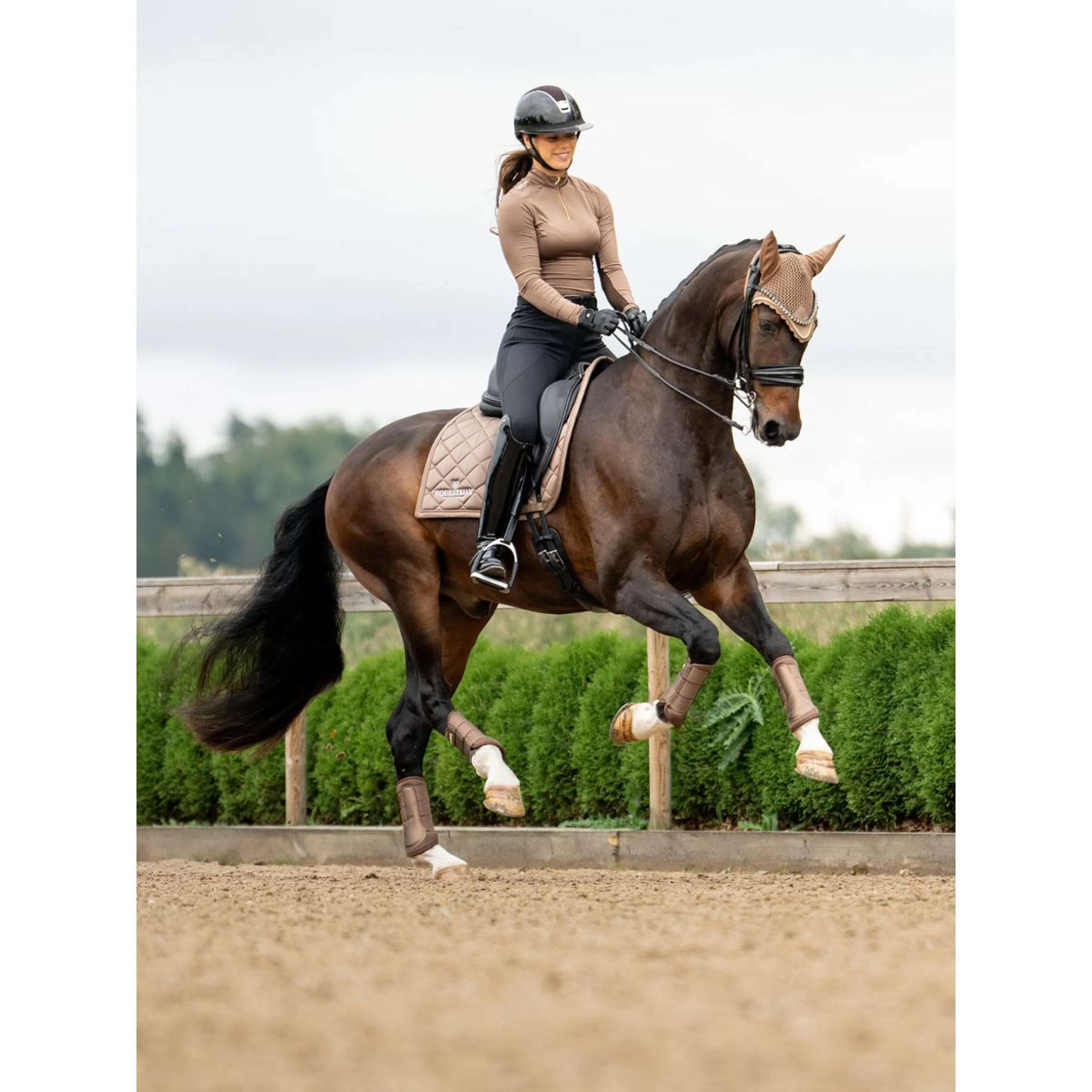 Equestrian Stockholm Guêtres Classic Mesh Champagne - Image 5