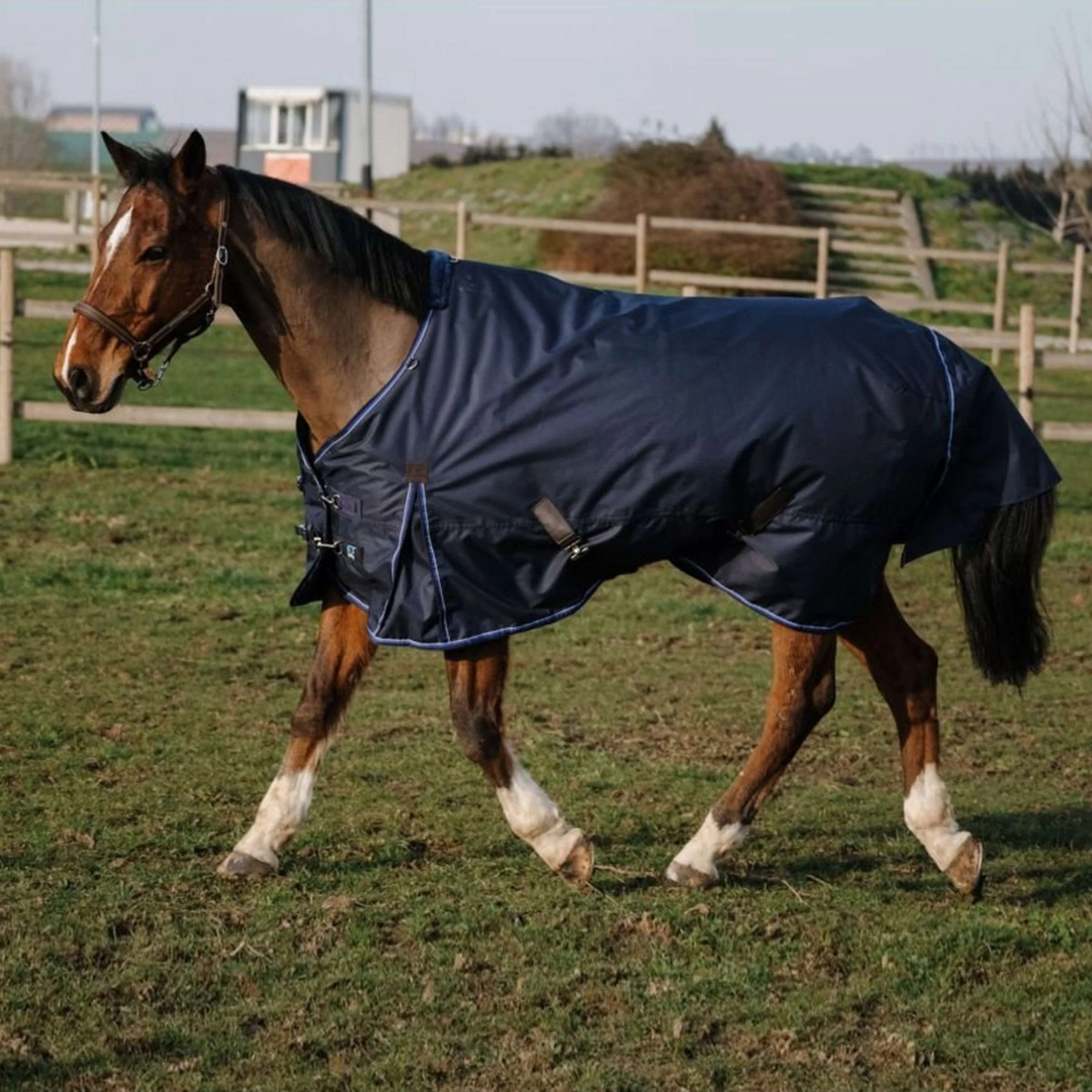 EQUITHÈME Couverture Imperméable Classic 1200D 50g Marin