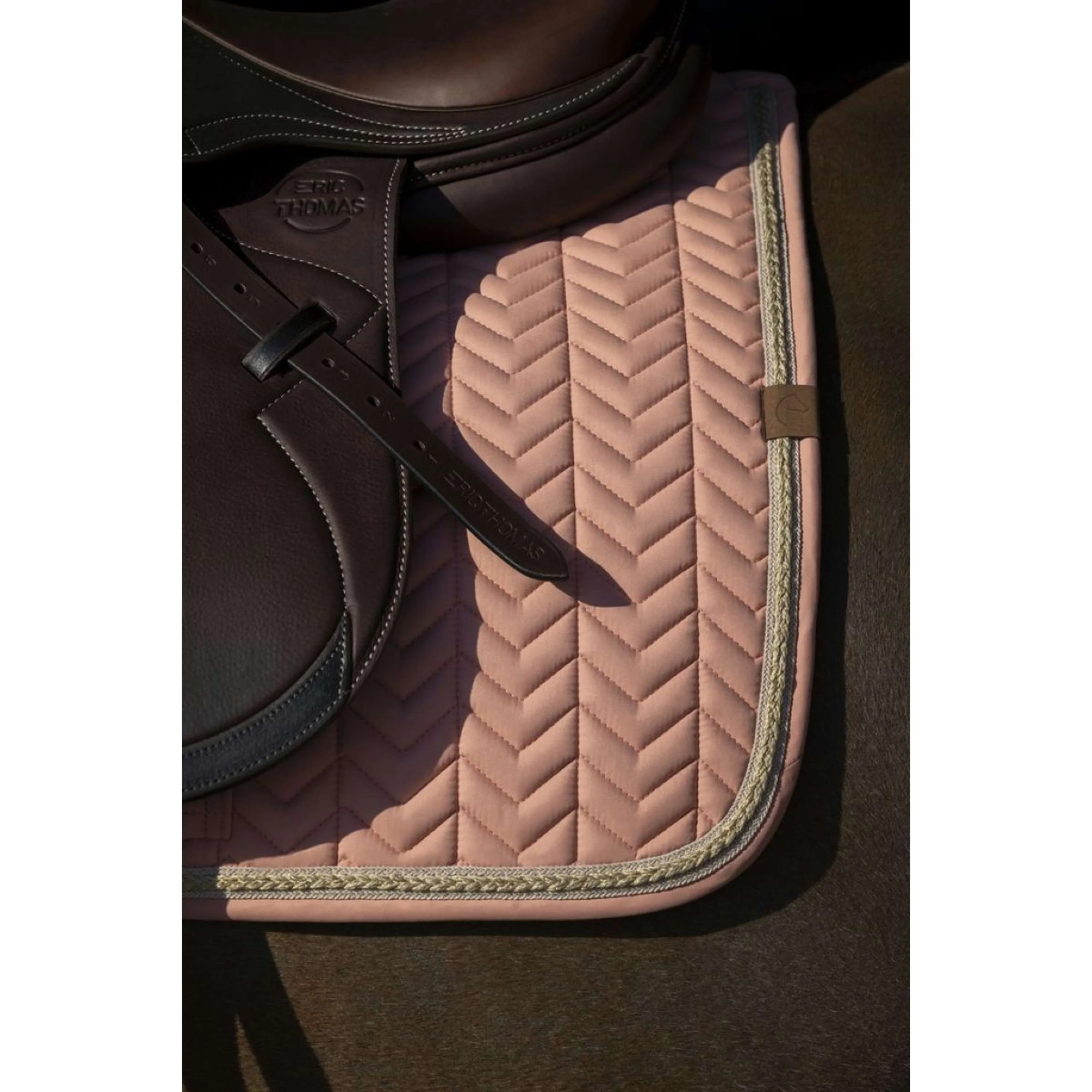 EQUITHÈME Tapis de Selle Softy Jumping Rose Saumon - Image 7