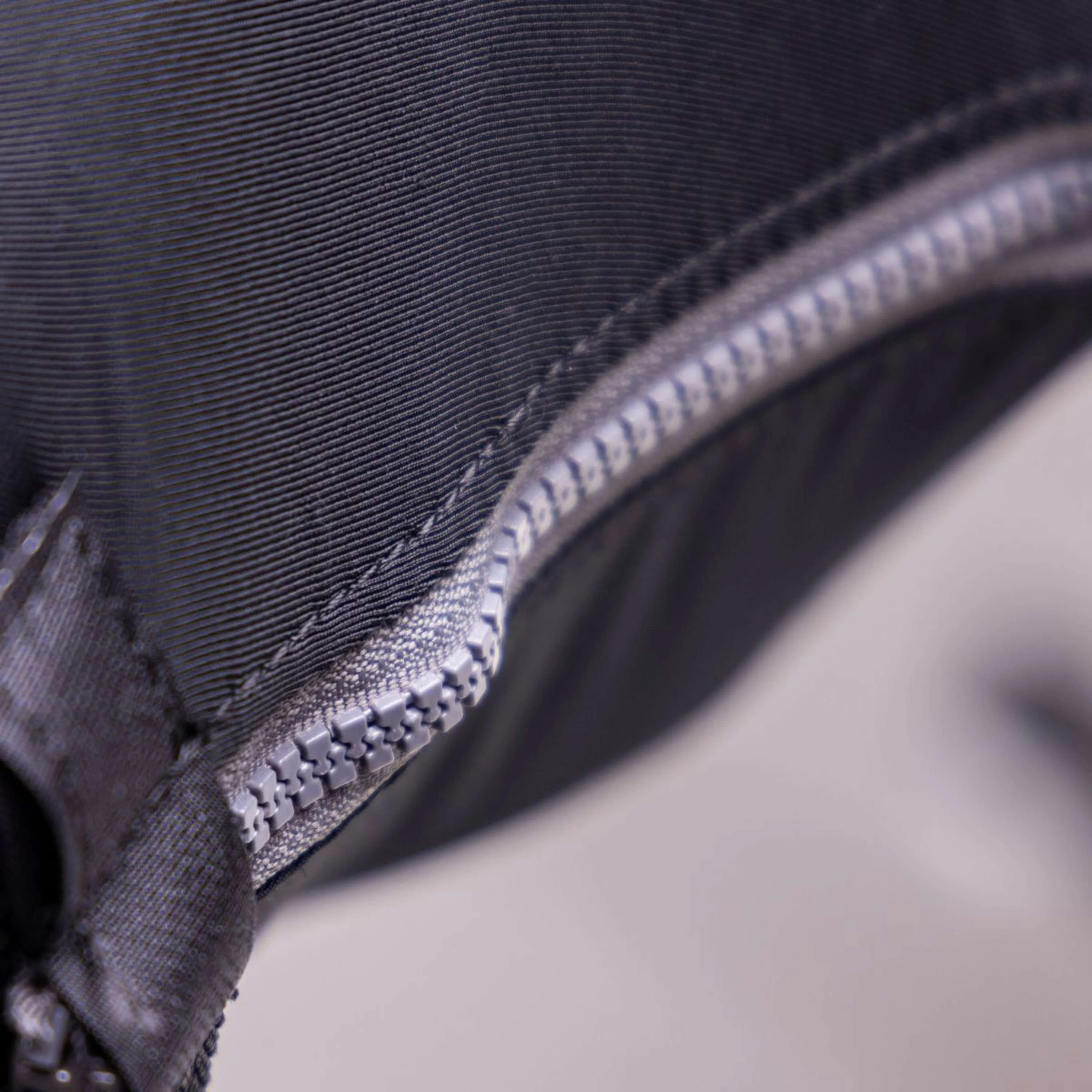 FlyGuard by Shires Masque Anti-Mouches Pro Stretch avec Découpe D'oreille Jet - Image 5