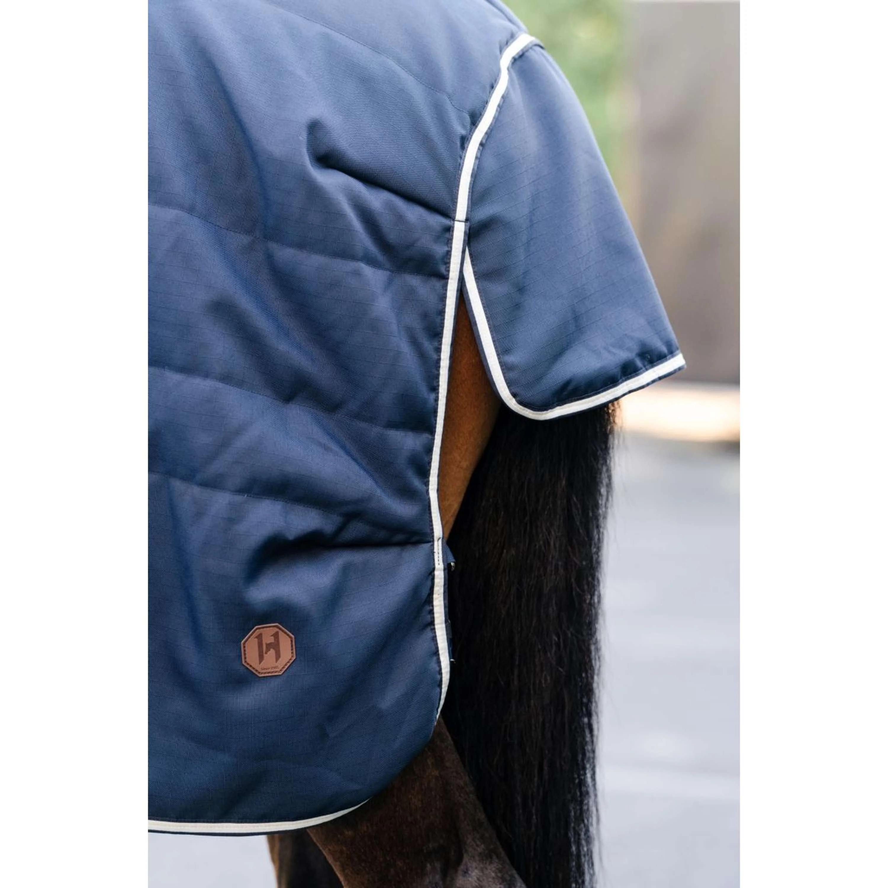 Horseware Cosy Stable Newmarket 100g Witney Navy - Image 6
