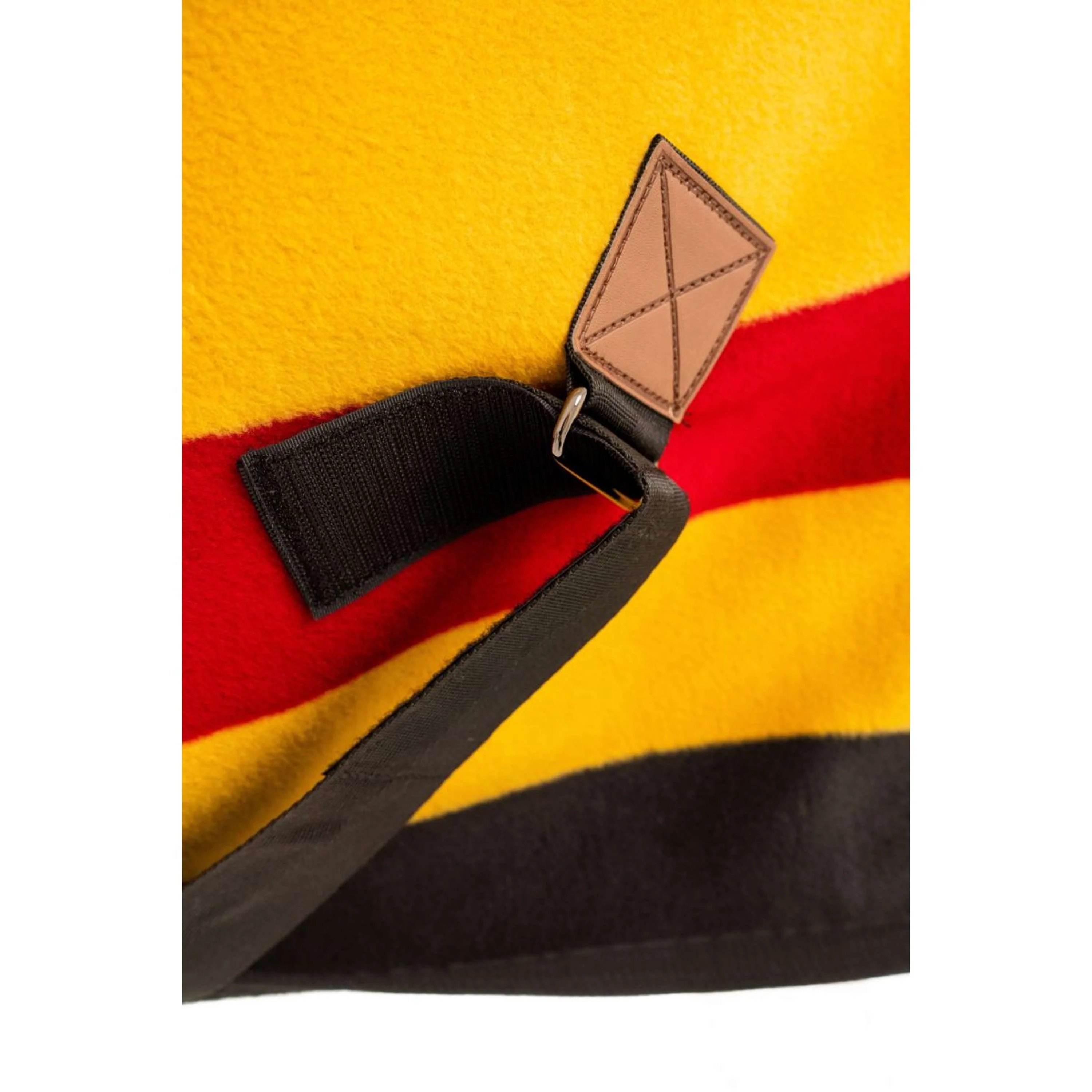 Horseware Fleece Cooler Newmarket Witney Gold - Image 5