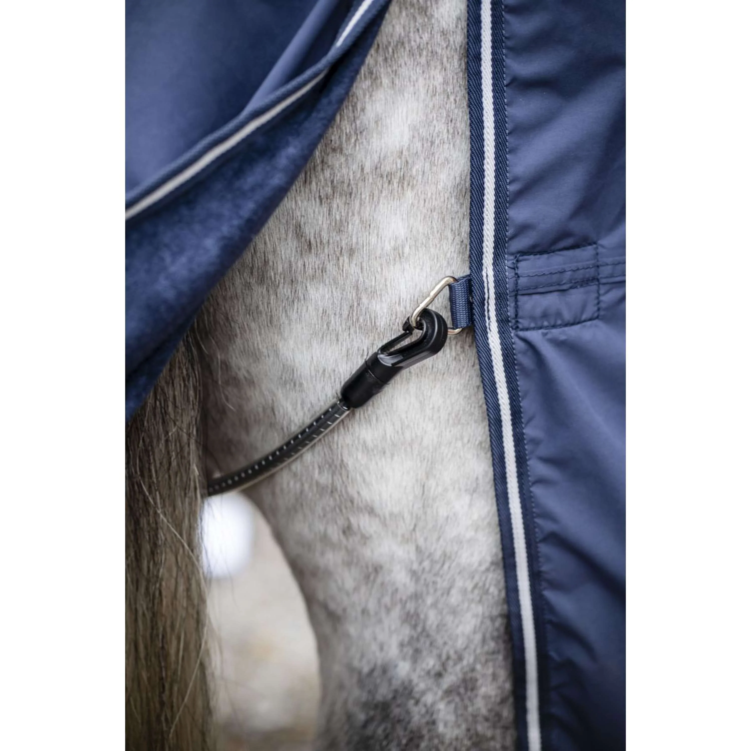 Horseware Show Ready Rug Navy/Navy/Silver - Image 8