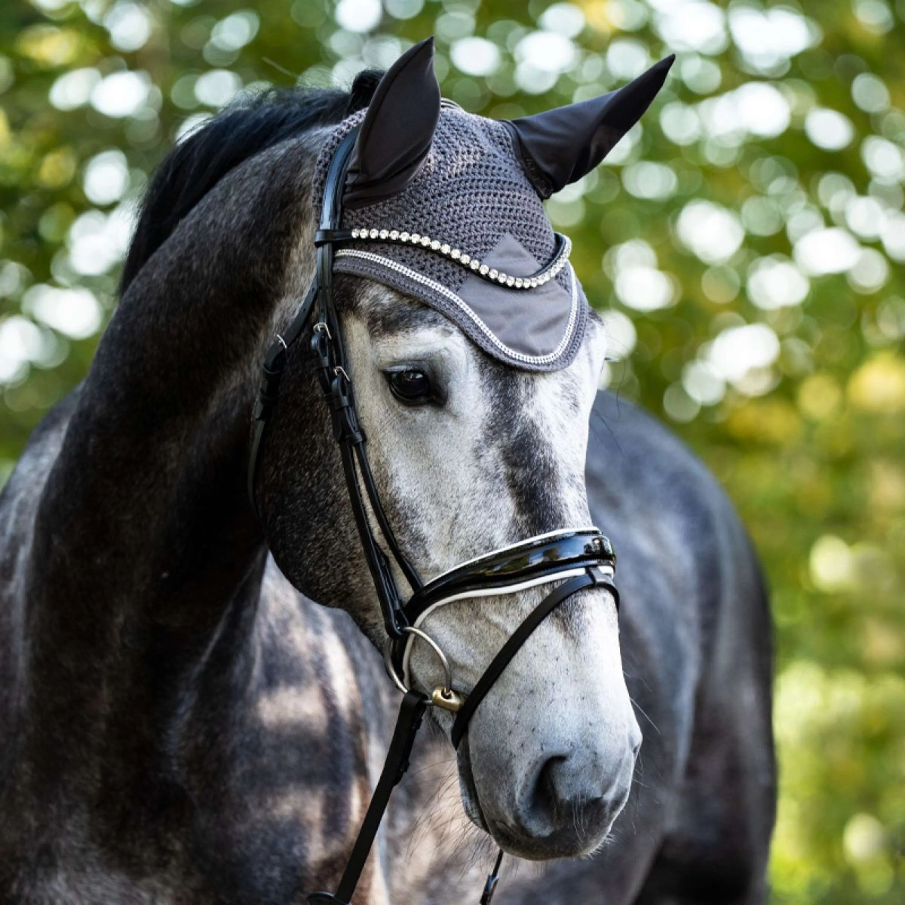 Kavalkade Bonnet Anti-Mouches avec Fausses Pierres Anthracite