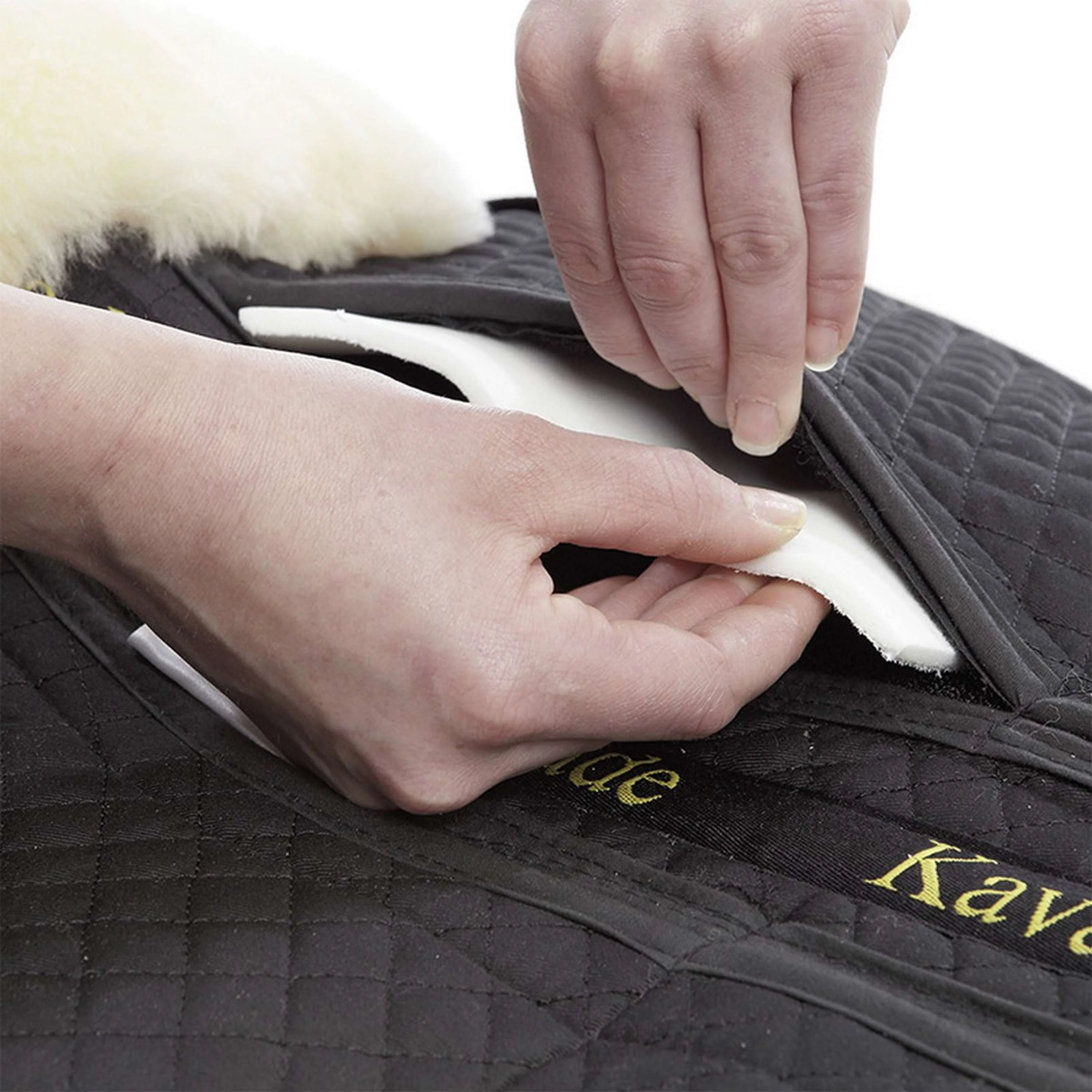 Kavalkade Tapis Sous-Selle avec Peau d'Agneau et Inserts Noir - Image 5