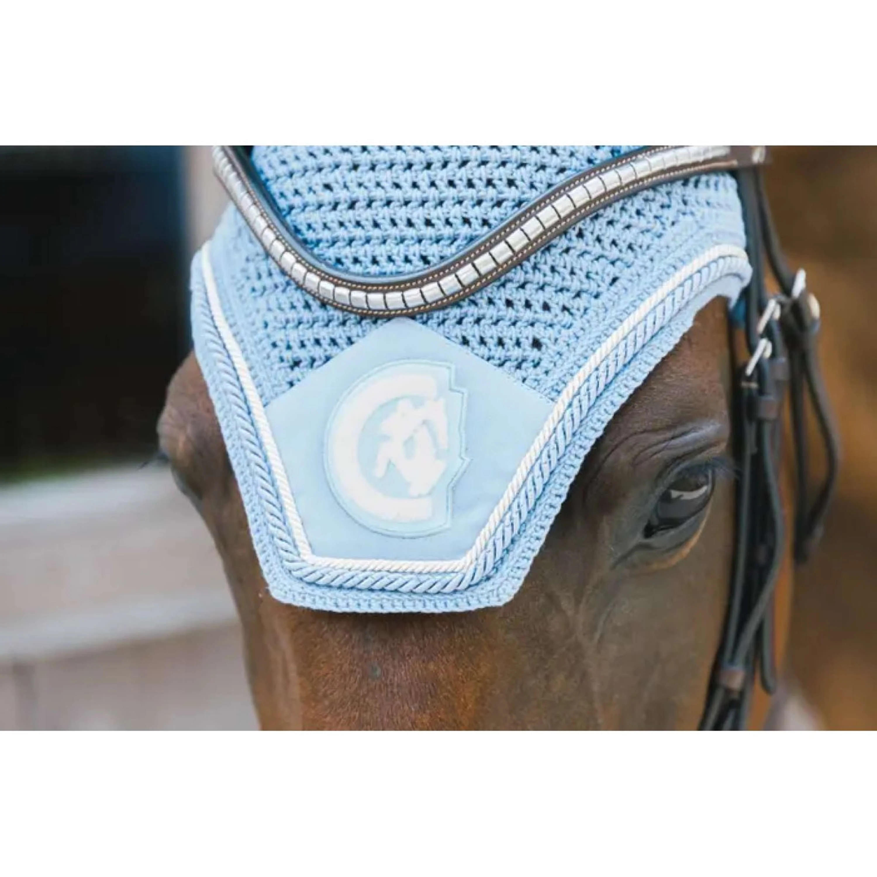 Kentucky Horsewear Bonnet Anti-Mouches Wellington 3D Logo Bleu Clair - Image 3