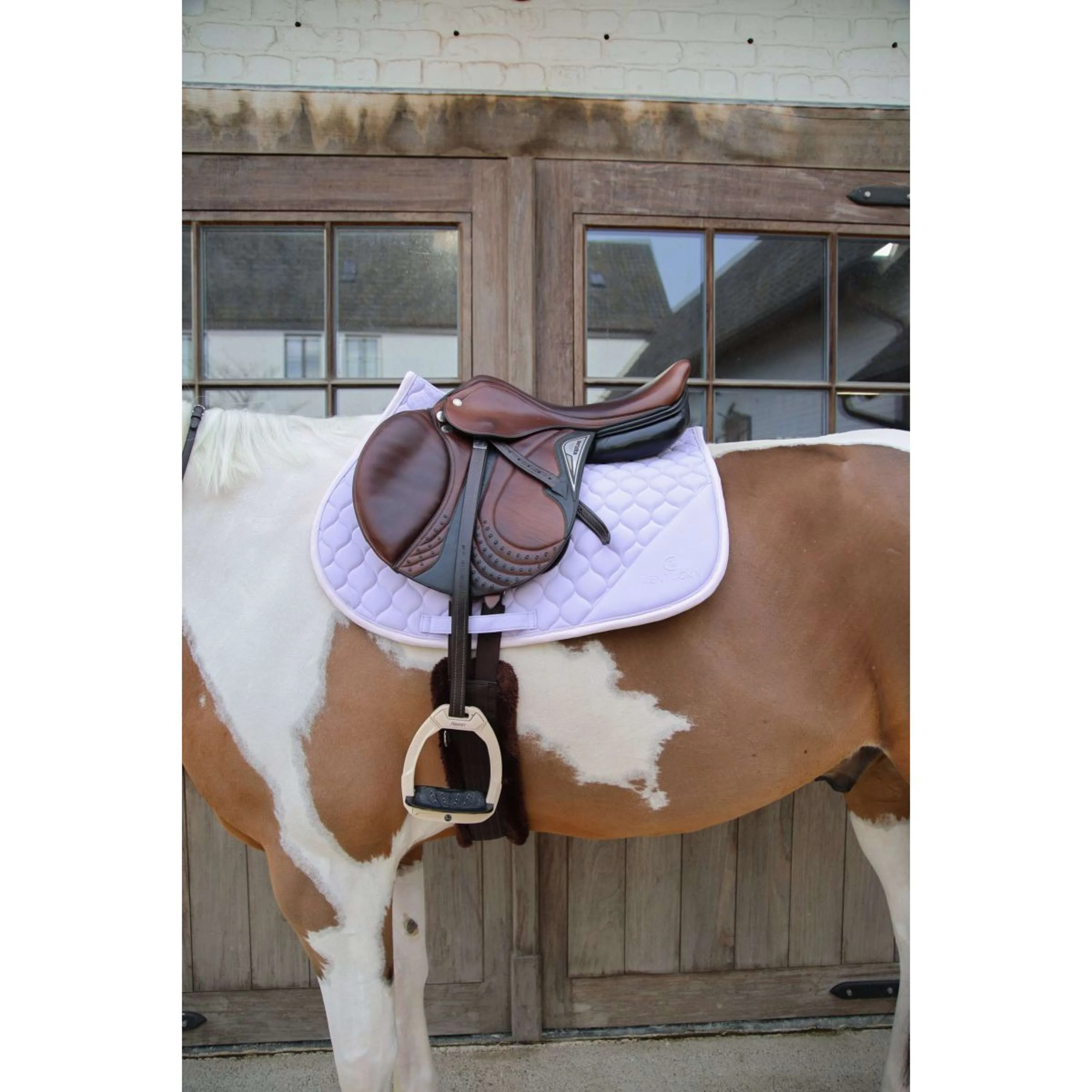 Kentucky Horsewear Tapis de Selle Softshell Onion Quilt de Saut Violet clair/Rose clair - Image 2