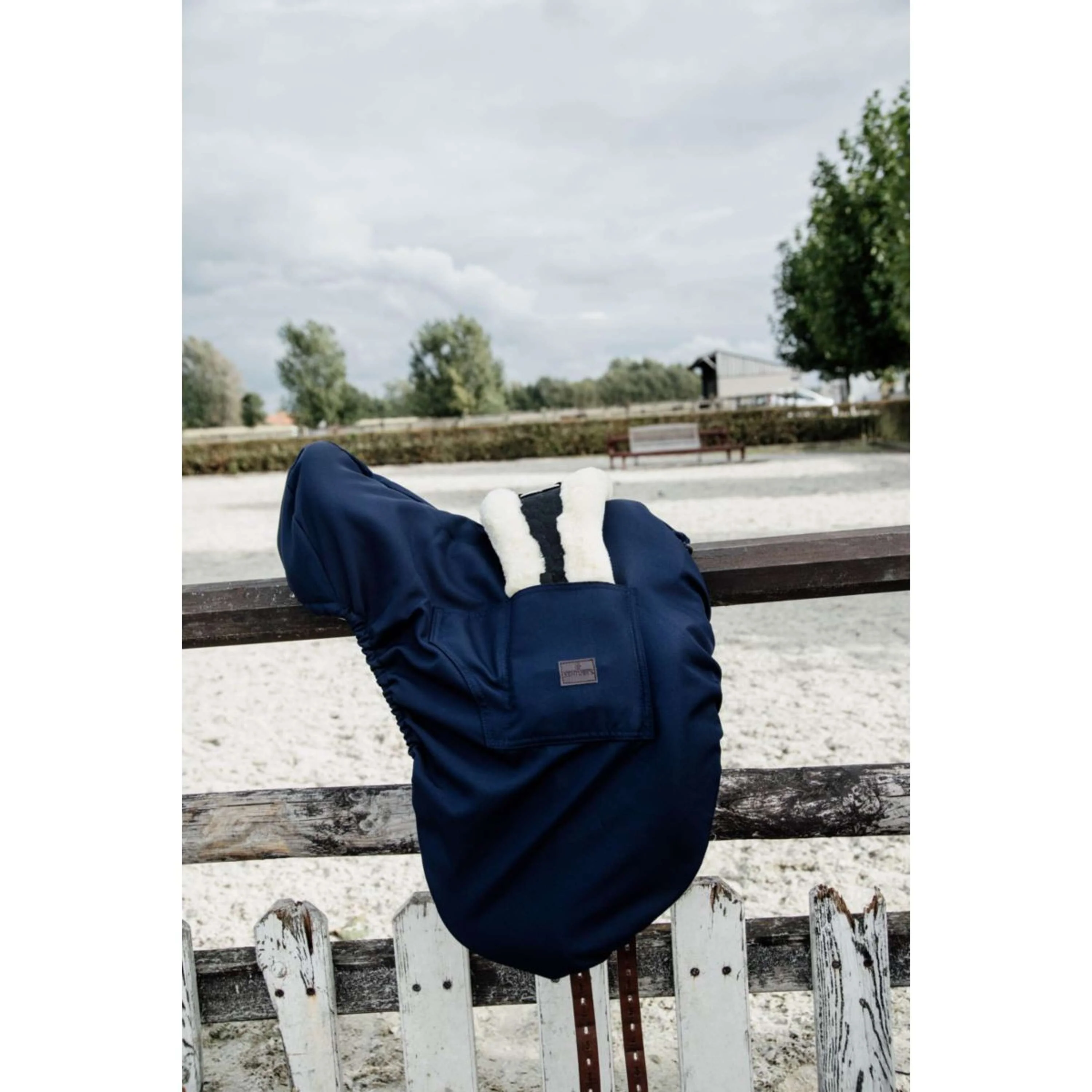 Kentucky Housse de Selle Dressur Marin - Image 3