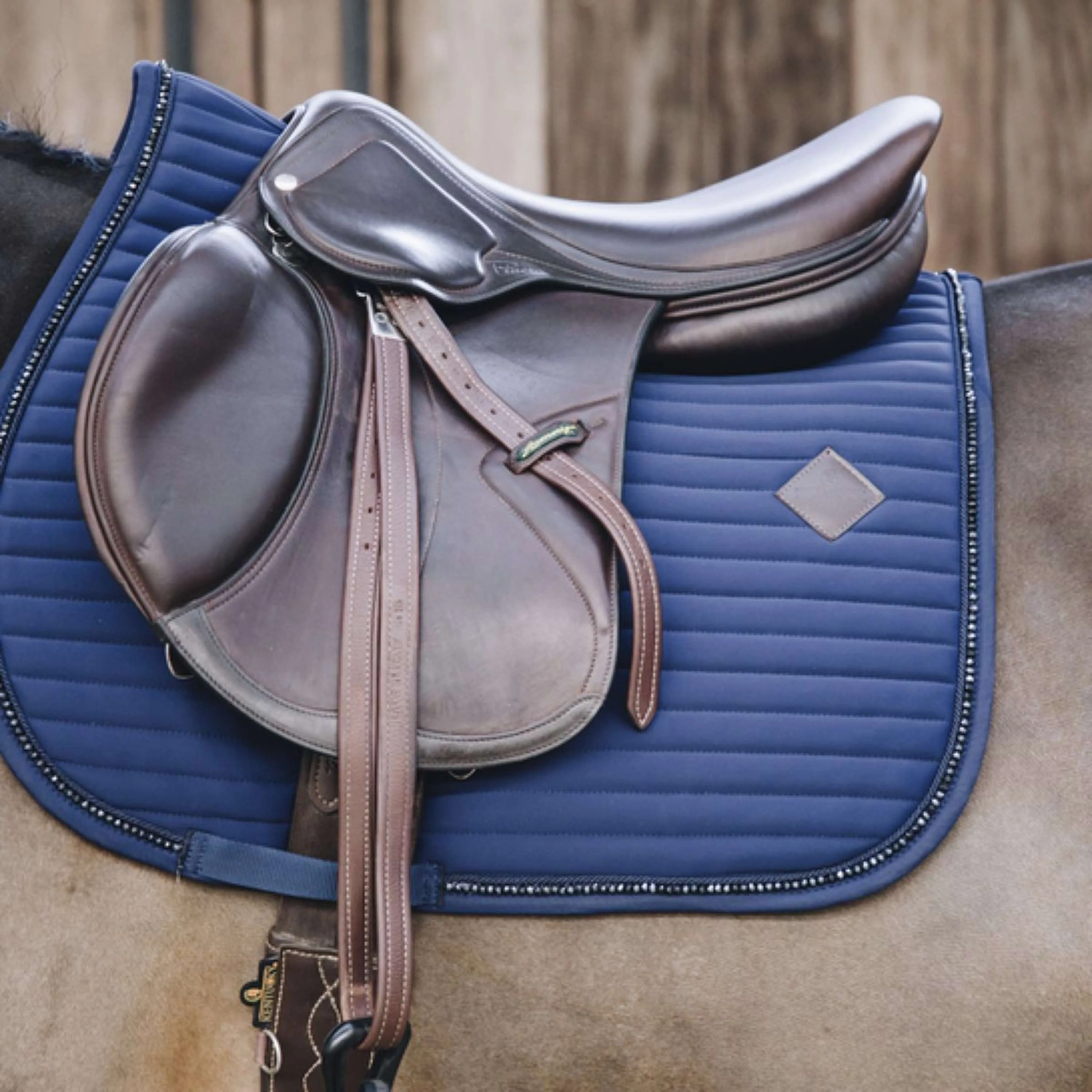Kentucky Tapis de Selle De Saut Pearls Marin - Image 2