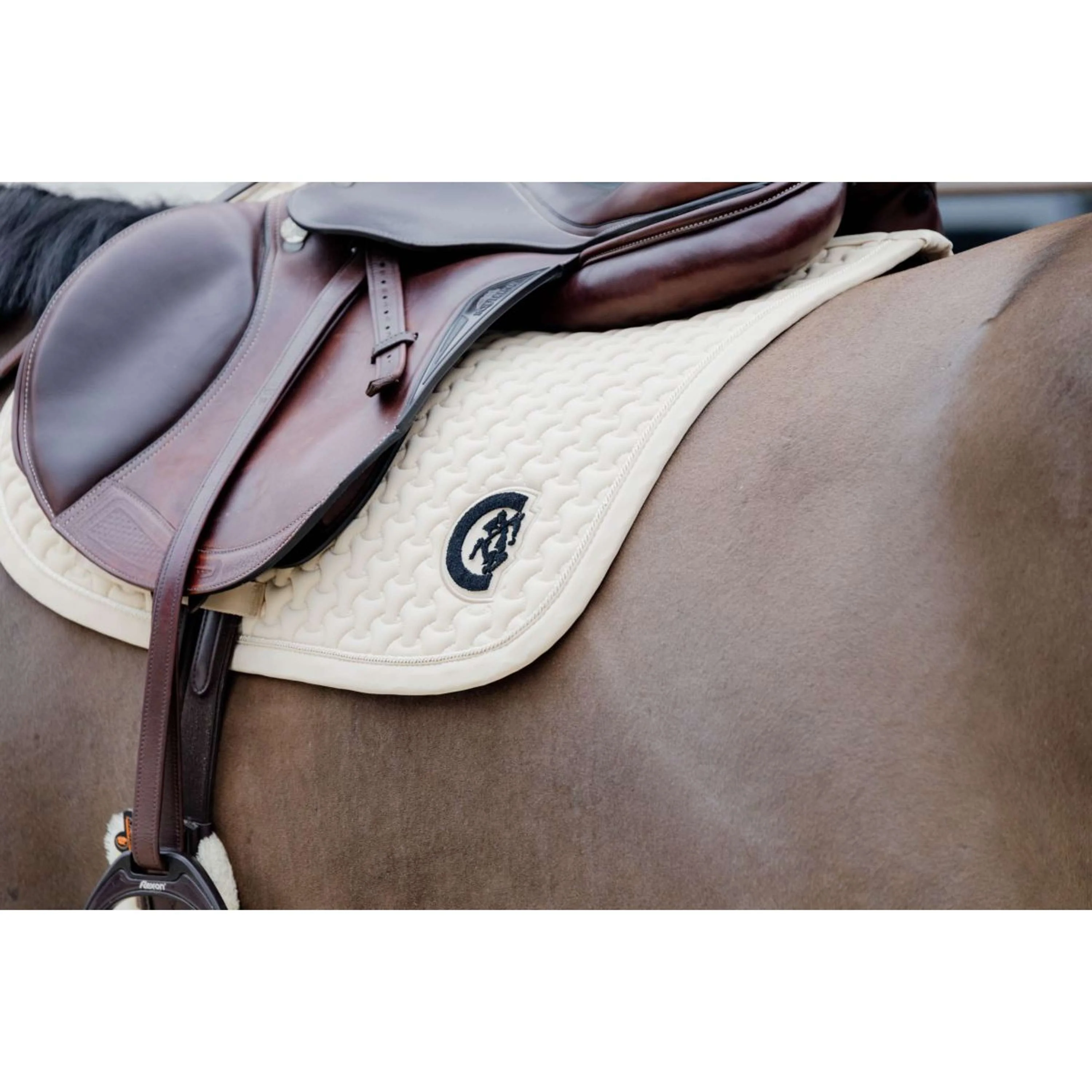 Kentucky Tapis de Selle Plaited 3D Logo de Saut Beige - Image 4