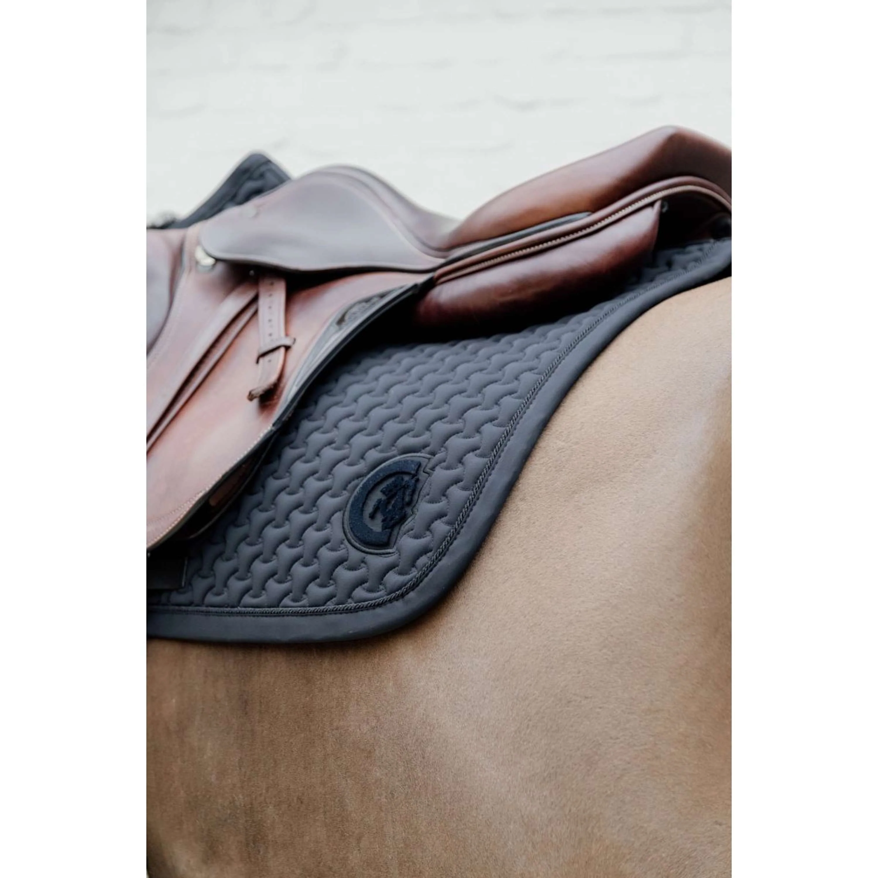 Kentucky Tapis de Selle Plaited 3D Logo de Saut Noir - Image 4