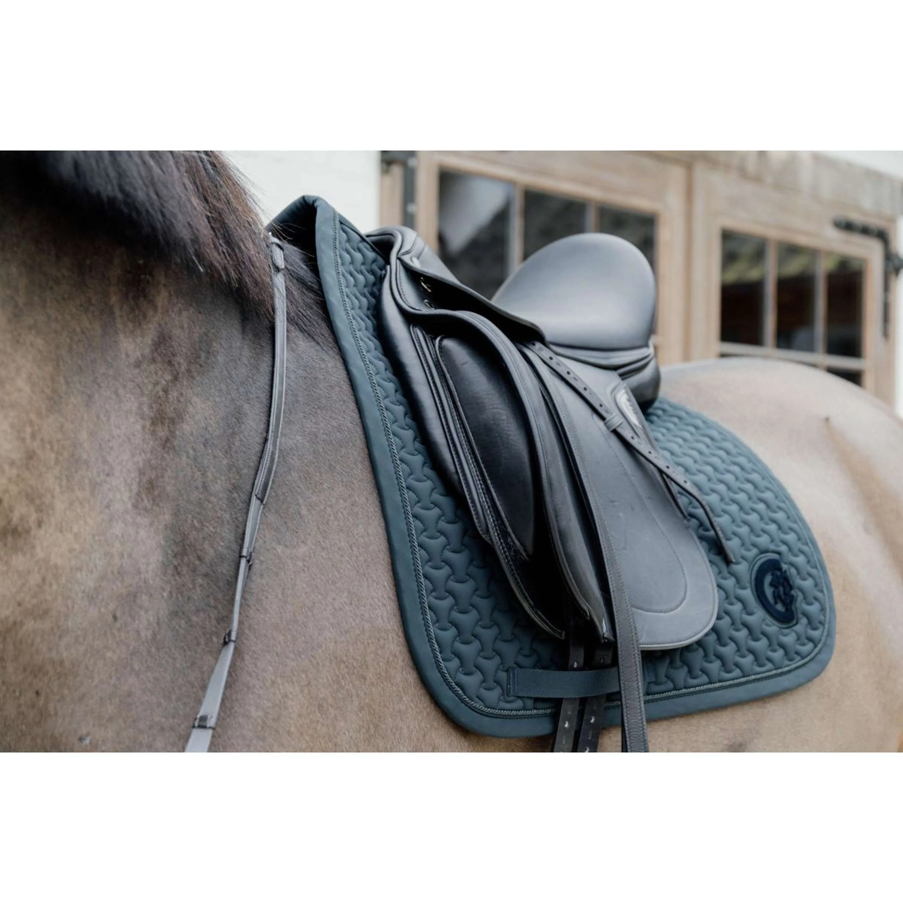 Kentucky Tapis de Selle Plaited 3D Logo Dressage Pine Green - Image 4