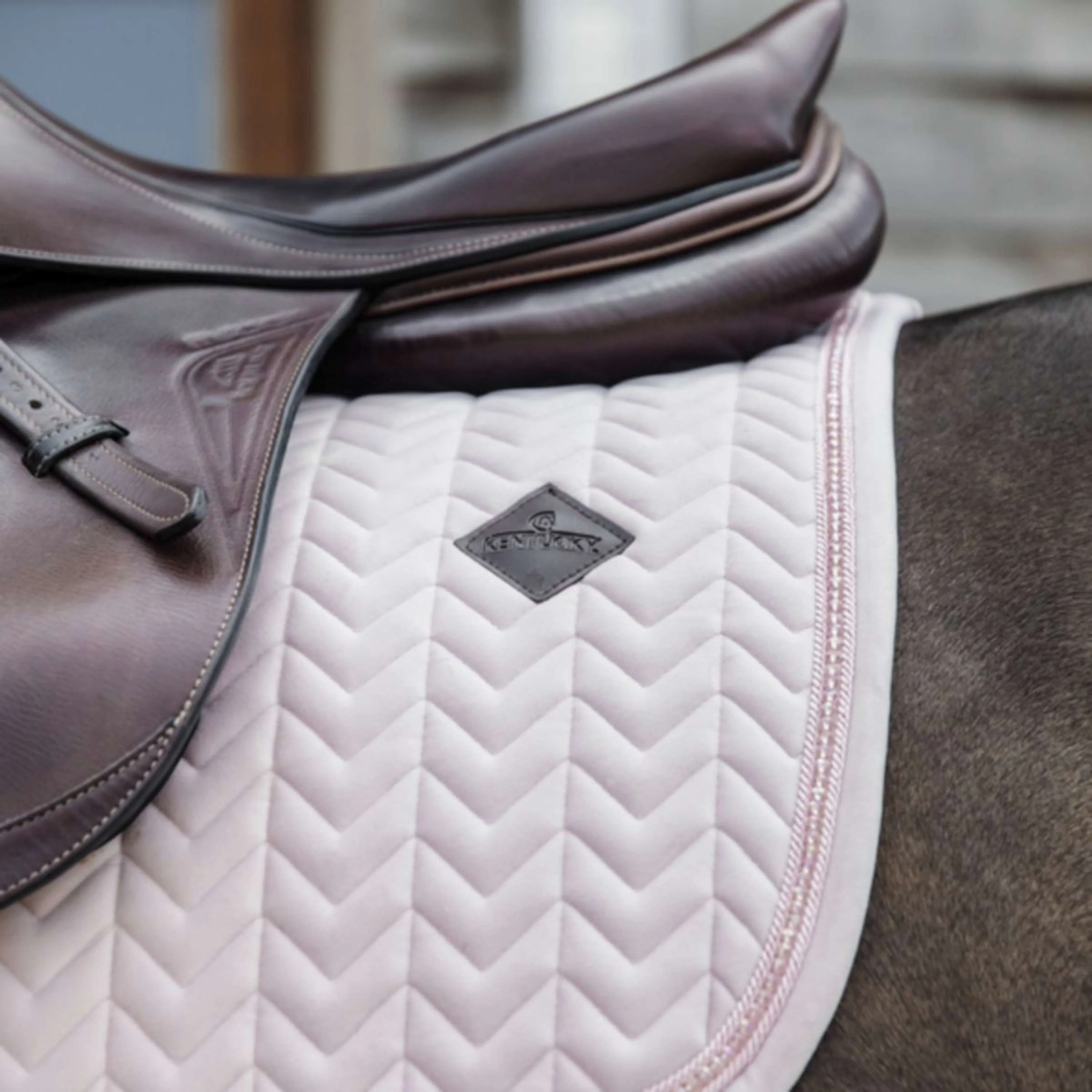 Kentucky Tapis de Selle velours Pearls de Saut Soft Rose - Image 4