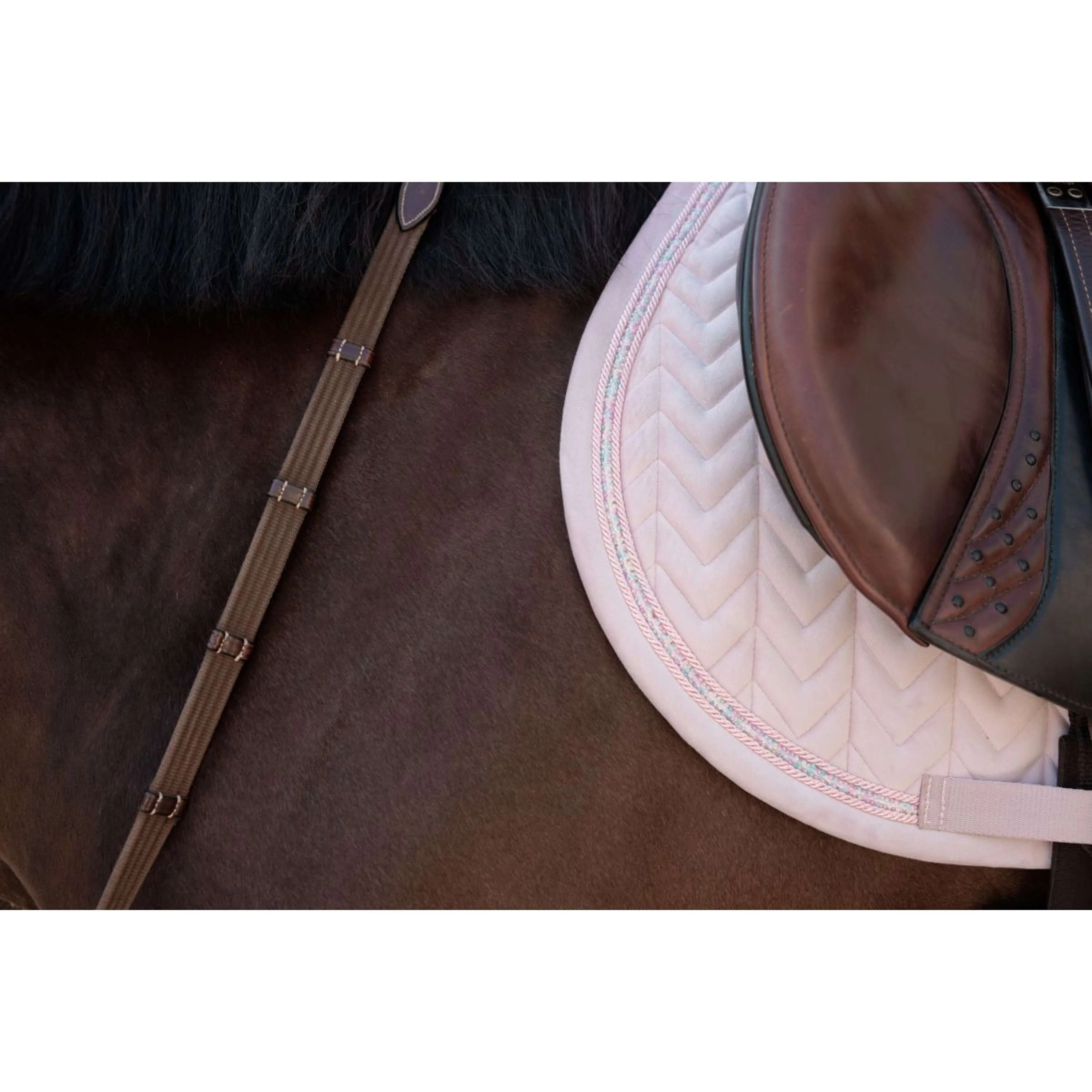 Kentucky Tapis de Selle Velvet Mini Pearls de Saut Old Rose - Image 4