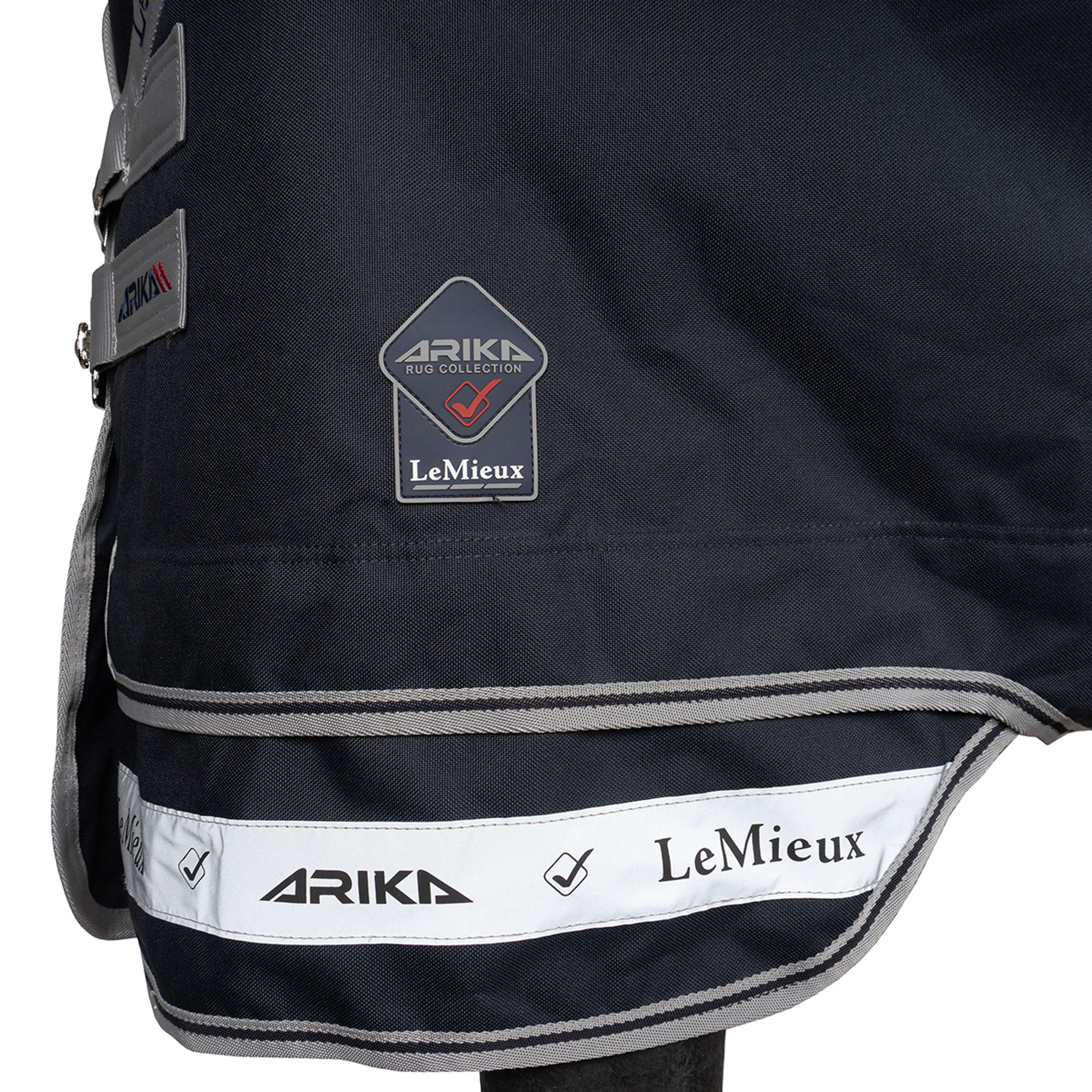 LeMieux Couverture Arika Storm-Tek Turnout 100g Marin - Image 13