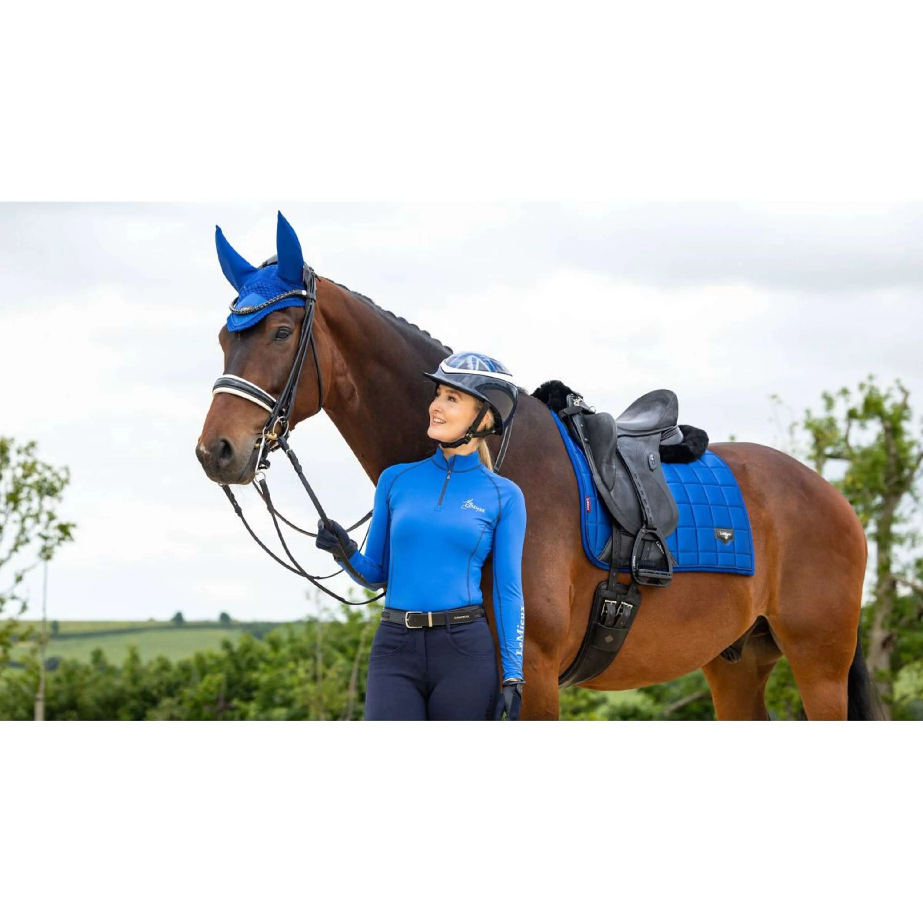 LeMieux Tapis de Selle Loire Dressage Benetton Blue - Image 2