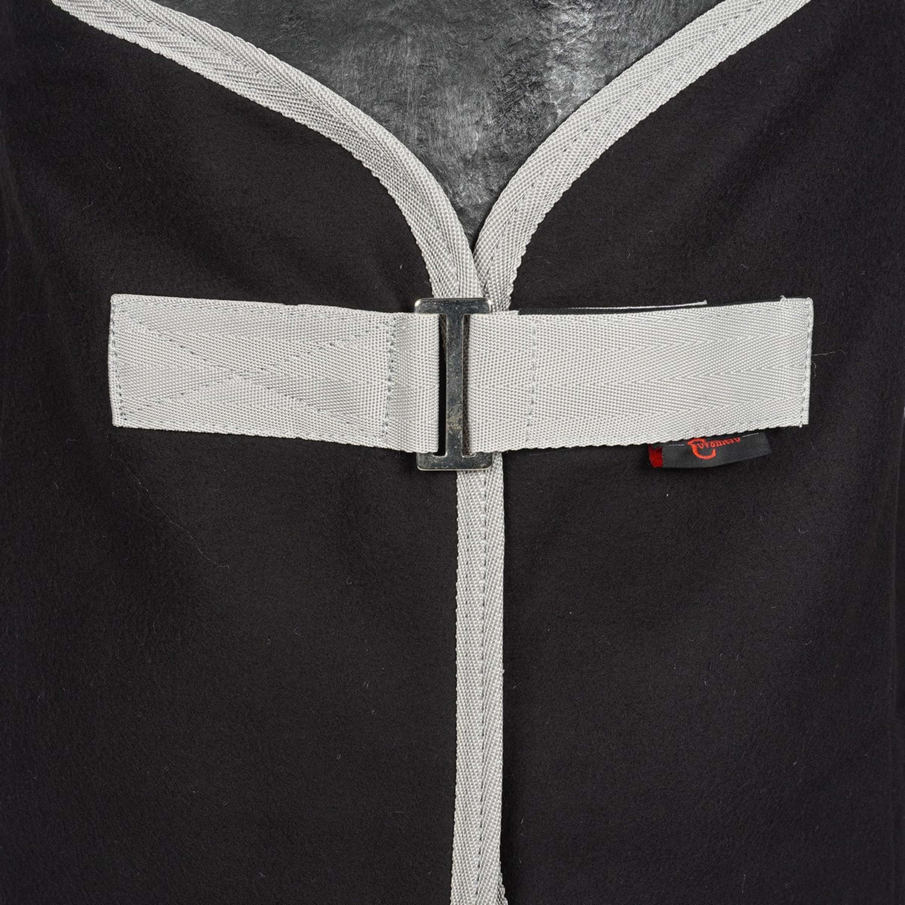 RugBe by Covalliero Couverture Polaire Noir - Image 4