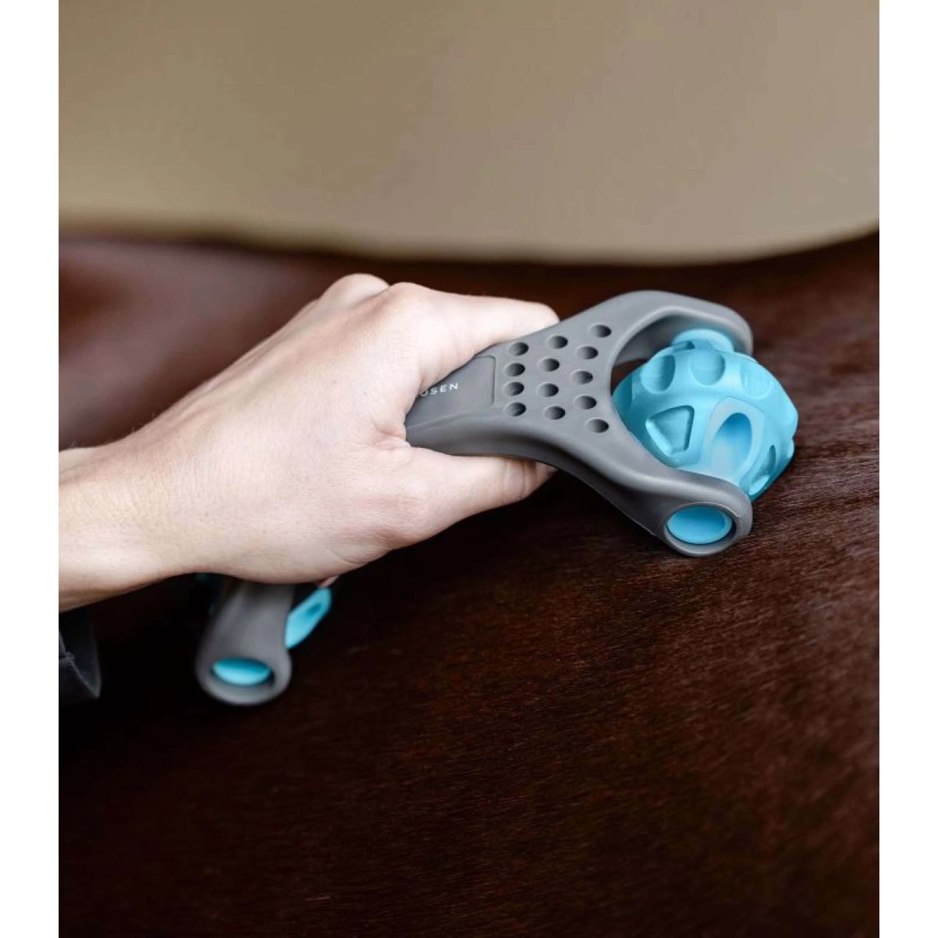 Waldhausen Health + Care Brosse de Massage Relax Roller Gris/Bleu - Image 2